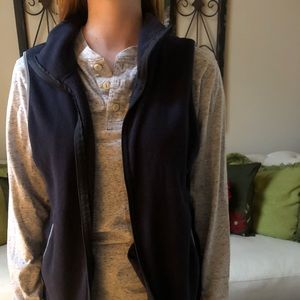 💕3for$15💕Old Navy Fleece Vest